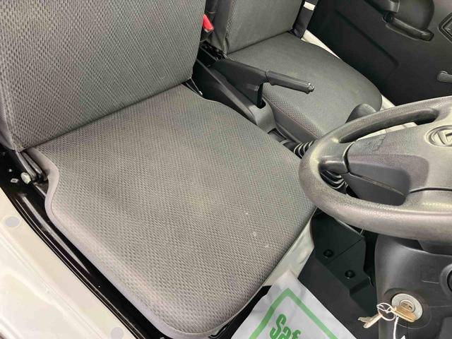 ハイゼットトラックスタンダード切替４ＷＤ　ワンオーナー車　パワステ付　マニュアルエアコン　運転席エアバッグ　エアコン付（山口県）の中古車