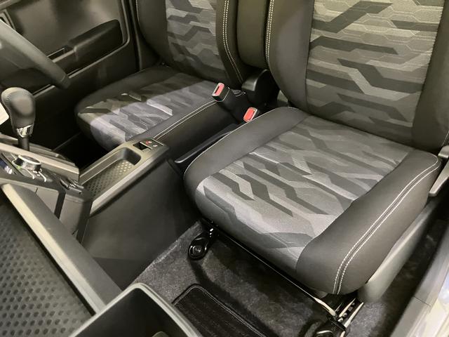 タフトＧターボ　ダーククロムベンチャーキーフリーシステム　ムーンルーフ　ターボ車　エアバッグ　アルミホイール　スマートキー　ＡＢＳ（山口県）の中古車