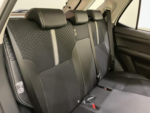 ロッキープレミアムＧ　ＨＥＶキーレスエントリー　スマートキー　アルミホイール　ＡＢＳ　エアバック　追従型クルコン　車線逸脱防止　Ａストップ　盗難防止装置　オートＬＥＤ　電動格納式ドアミラー　衝突安全ボディ　ＬＥＤ　Ｓヒーター（山口県）の中古車