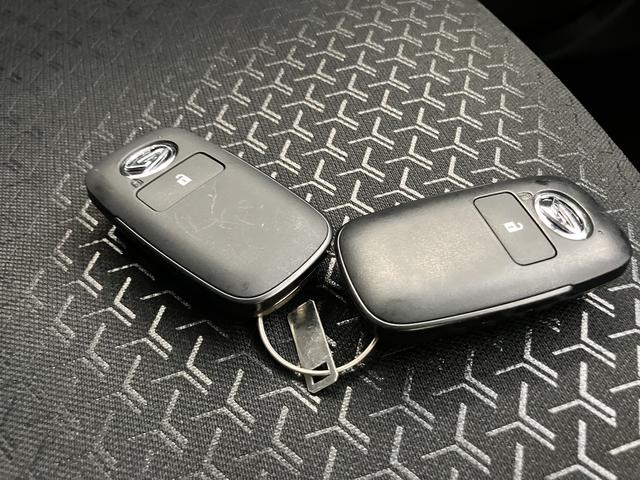 ロッキープレミアムＧ　ＨＥＶキーレスエントリー　スマートキー　アルミホイール　ＡＢＳ　エアバック　追従型クルコン　車線逸脱防止　Ａストップ　盗難防止装置　オートＬＥＤ　電動格納式ドアミラー　衝突安全ボディ　ＬＥＤ　Ｓヒーター（山口県）の中古車