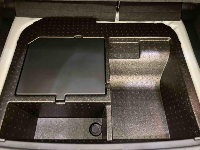 ロッキープレミアムＧ　ＨＥＶキーレスエントリー　スマートキー　アルミホイール　ＡＢＳ　エアバック（山口県）の中古車
