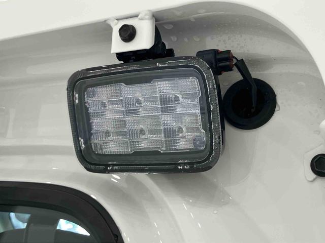 ハイゼットトラックスタンダード　農用スペシャルＡＣ　エアバック　切り替え４ＷＤ　パワーステアリング　ＡＢＳ　オートマチック　エアコン　作業灯　ラジオ付　コーナーセンサー（山口県）の中古車