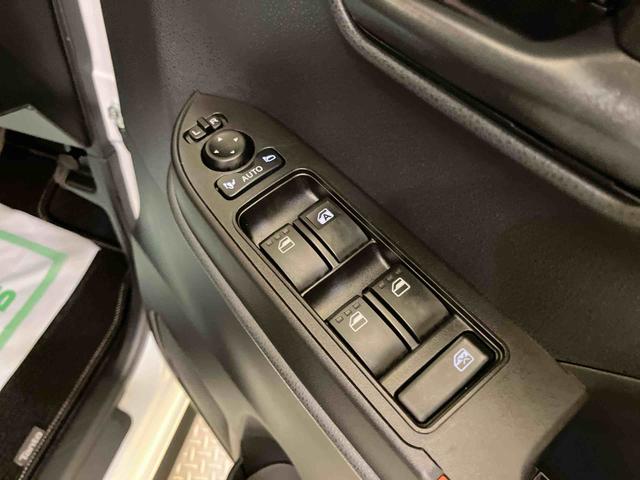 タントファンクロスキーレスキー　スマートキー＆プッシュスタート　アルミホイール　エアバック　ＡＢＳ　誤発進抑制機能　ＡＨＢ　Ｉ−ＳＴＯＰ　バックカメラ付　左右パワースライドドア　シートＨ　電動格納ドアミラー　Ａライト（山口県）の中古車