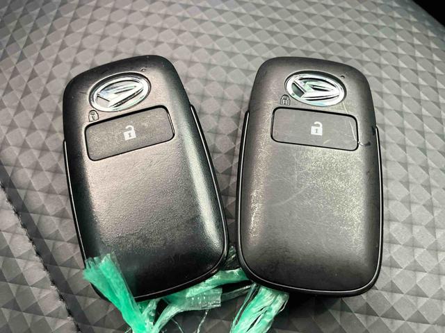 ハイゼットトラックスタンダード　農用スペシャルＡＣ　ワンオーナー車　エアバック　切り替え４ＷＤ　パワーステアリング　ＡＢＳ　パワーウィンドウ　作業灯　衝突被害軽減システム　プッシュスタート　５ＭＴ（山口県）の中古車