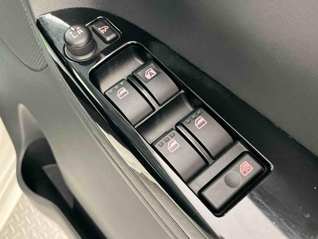 タントカスタムＲＳ　ＳＡワンオーナー　電格ミラー　盗難防止システム　ターボ　キーレスエントリー　Ａライト　ＬＥＤヘッドライト　助手席エアバック　ＡＷ　運転席エアバック　ＡＢＳ　衝突安全ボディ　ドラレコ　スマートキ−（山口県）の中古車