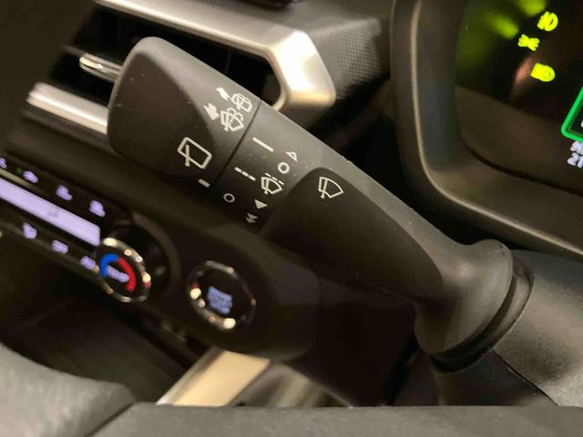 ロッキーＧ追従走行　車線逸脱警告　電動格納ドアミラー　ＥＴＣ車載器　ＡＷ　誤発進抑制機能　タ−ボ　ワンオーナー　前席シートヒーター　キーフリーシステム　ナビＴＶ　ドラレコ　エアバック　ＡＢＳ　ＳＤ　スマキー（山口県）の中古車