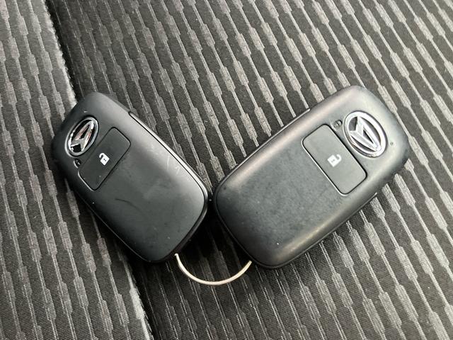 ハイゼットカーゴクルーズ電動格納式ミラー　セキュリティ　デュアルエアバッグ　オートハイビーム　運転席エアバック　衝突安全ボディ　ＡＢＳ　プリクラッシュ　両側手動スライドドア　ＬＤＡ　ｉストップ（山口県）の中古車