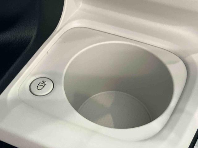 ムーヴキャンバスストライプスＧターボクルーズコントロール　両自動ドア　シ−トヒ−タ−　レーンキープ　スマートキー　キーフリーシステム　オートマチックハイビーム　ＡＢＳ　アイドリングストップ搭載　ターボモデル　衝突回避支援ブレーキ機能（山口県）の中古車