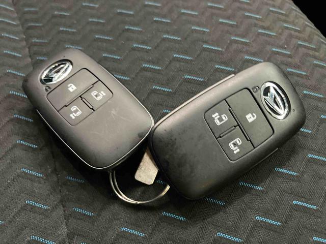 トールカスタムＧディスプレイオーディオ　左右電動スライドドア　衝突回避支援ブレーキ機能　エアバッグ　スマートキープッシュスタート　電格ミラー　フリーキー　ＡＢＳ　オートマチックハイビーム　アルミホイール　車線逸脱防止（山口県）の中古車