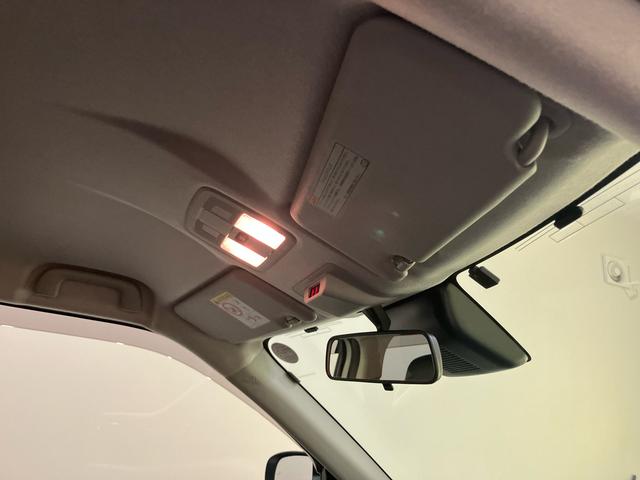 ロッキープレミアムＧ１０インチナビ　衝突被害軽減ブレーキ　アルミ　レーンキープアシスト　アイドリングストップ　フルタイム４ＷＤ　エアバッグ　スマートキー　ターボ車　ＡＢＳ　アダプティブクルコン　オートミラー　キーレス（山口県）の中古車