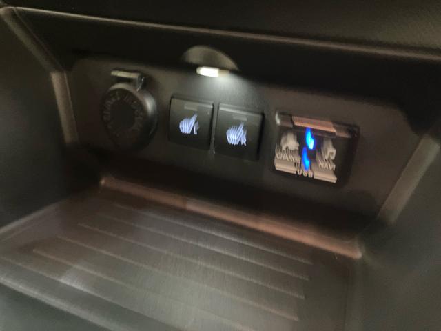 ロッキープレミアムＧ１０インチナビ　衝突被害軽減ブレーキ　アルミ　レーンキープアシスト　アイドリングストップ　フルタイム４ＷＤ　エアバッグ　スマートキー　ターボ車　ＡＢＳ　アダプティブクルコン　オートミラー　キーレス（山口県）の中古車