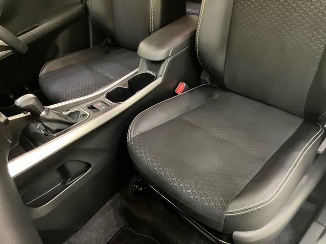 ロッキープレミアムＧ１０インチナビ　衝突被害軽減ブレーキ　アルミ　レーンキープアシスト　アイドリングストップ　フルタイム４ＷＤ　エアバッグ　スマートキー　ターボ車　ＡＢＳ　アダプティブクルコン　オートミラー　キーレス（山口県）の中古車