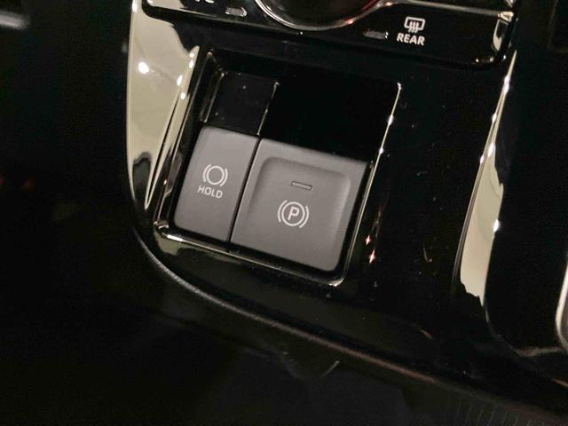 タントカスタムＲＳパノラマモニタ　軽減ブレーキ　Ｉ−ＳＴＯＰ　車線逸脱防止　シ−トヒ−タ−　安全ボディ　ハイビームアシスト　ターボ車　助手席エアバック　ＬＥＤライト　オートライト　盗難防止　キーフリー　ＡＢＳ（山口県）の中古車