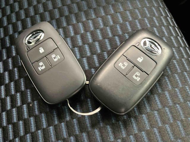 タントカスタムＲＳパノラマモニタ　軽減ブレーキ　Ｉ−ＳＴＯＰ　車線逸脱防止　シ−トヒ−タ−　安全ボディ　ハイビームアシスト　ターボ車　助手席エアバック　ＬＥＤライト　オートライト　盗難防止　キーフリー　ＡＢＳ（山口県）の中古車