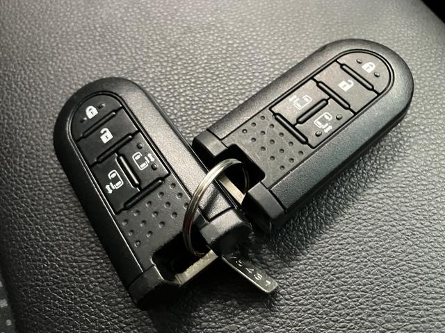 タントカスタムＲＳ　トップエディションＳＡIIスマキー　車線逸脱警報装置　ターボ車　禁煙　両側オートスライドドア　１オーナー　ＡＢＳ　格納ミラー　リアカメラ　オートライト　アルミホイール　キーフリーシステム　ナビドラレコ　エアバック　記録簿（山口県）の中古車