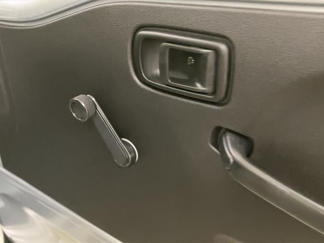 ハイゼットトラックスタンダードラジオ　５ＭＴ　切替４ＷＤ　誤発進抑制　パワステ付　マニュアルエアコン　車線逸脱警報　エコアイドル　運転席エアバッグ　オートライト　オートハイビーム　ＡＢＳ（山口県）の中古車