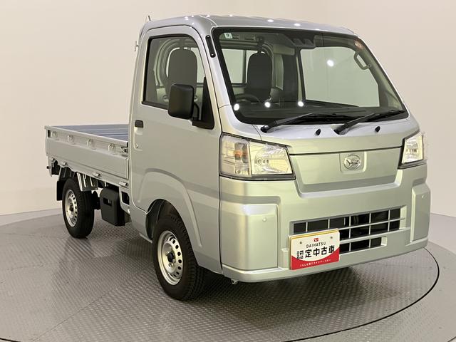 ハイゼットトラックスタンダードラジオ　５ＭＴ　切替４ＷＤ　誤発進抑制　パワステ付　マニュアルエアコン　車線逸脱警報　エコアイドル　運転席エアバッグ　オートライト　オートハイビーム　ＡＢＳ（山口県）の中古車