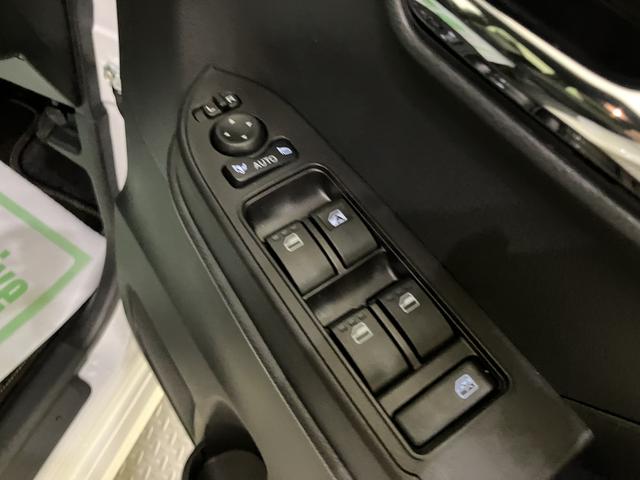 タントカスタムX両側PSD プリクラッシュセーフティ Bモニター 電格ミラー ISTOP レーンキープアシスト 前席シートヒーター LEDヘッドライト キ−フリ− スマートキー オートLED 衝突安全ボディ ABS(山口県)の中古車