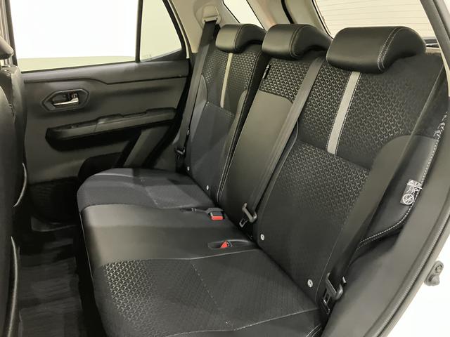 ロッキープレミアムＧ　ＨＥＶ軽減ブレーキ　運転席助手席エアバック　アルミ　ＬＥＤヘッドランプ　電動格納式ドアミラー　アイドリングストップ　レーンキープアシスト　盗難防止システム　衝突安全ボディ　オートＬＥＤ　シ−トヒ−タ−（山口県）の中古車