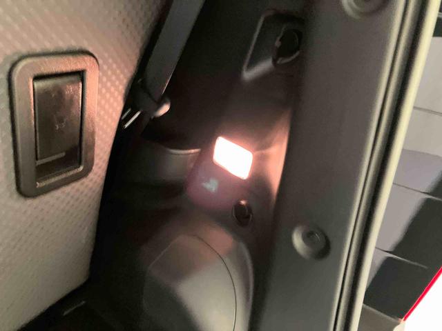 タントファンクロスターボエコアイドル　車線逸脱警報　電動格納ドアミラー　スマートキ　シートヒータ　ターボエンジン　アルミ　キーフリーシステム　オートハイビーム　オートライト　エアバッグ　ＡＢＳ　サポカーＳ　両Ｐドア（山口県）の中古車