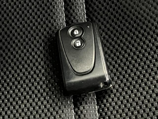 コペンローブワンオーナー車 スマートキ メンテナンスノート 禁煙 シートH SD 電動格納式ドアミラー キーフリーシステム カーナビ Aストップ ターボモデル エアバック AW ABS(山口県)の中古車