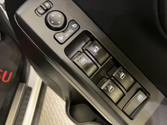 タフトX踏み間違い防止 A−STOP 運転席エアバッグ 電格ミラー 車線逸脱警報 USBポート キーフリー ムーンルーフ LEDヘッド ABS付き ハイビームアシスト スマートキー オートライト サンルーフ(山口県)の中古車