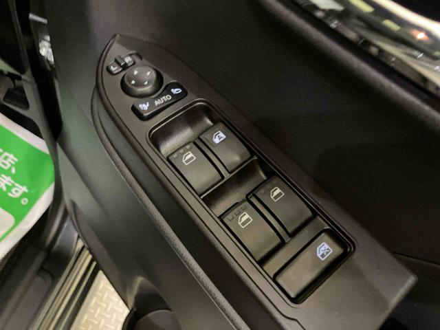 タントカスタムＲＳアイドリンストップ　踏み間違い防止装置　電格ミラー　両パワースライドドア　車線逸脱警報　シートヒータ　ターボ付　Ｂカメラ　ＬＥＤヘットライト　スマートキー　オートライト　オートＬＥＤ　ＡＢＳ（山口県）の中古車