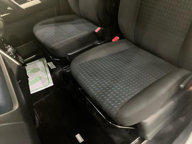 トールカスタムG ターボナビ 禁煙 ターボモデル ワンオーナー キーフリーシステム アルミホイール スマートキー 記録簿 ABS エアバック 追従走行 ワンオ−ナ− 衝突軽減 両側自動ドア 電動格納ミラー 車線逸脱警報(山口県)の中古車