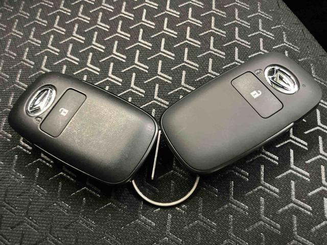 ロッキープレミアムＧ　ＨＥＶキーフリーシステム　アルミ　スマートキー　ＡＢＳ　エアバッグ　レーダーブレーキサポート　Ｂカメ　ＵＳＢ　アイドリングストップ　シ−トヒ−タ−　ＬＥＤヘッドランプ　オートＬＥＤ　レーンキープアシスト（山口県）の中古車