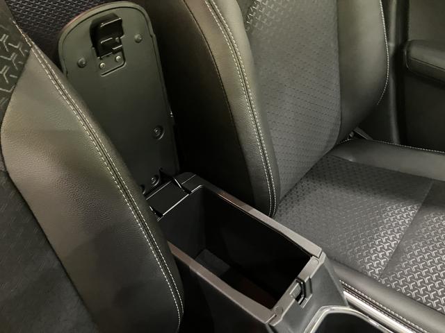 ロッキープレミアムG HEV電格ドアミラー 衝突被害軽減装置 アダクティブクルーズ スマートキー&プッシュスタート LEDヘッドランプ 前席シートヒーター キーフリー アイドリングストップ 車線逸脱防止 オートハイビーム ABS(山口県)の中古車