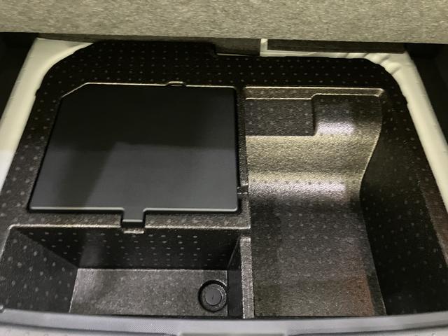 ロッキープレミアムG HEV電格ドアミラー 衝突被害軽減装置 アダクティブクルーズ スマートキー&プッシュスタート LEDヘッドランプ 前席シートヒーター キーフリー アイドリングストップ 車線逸脱防止 オートハイビーム ABS(山口県)の中古車