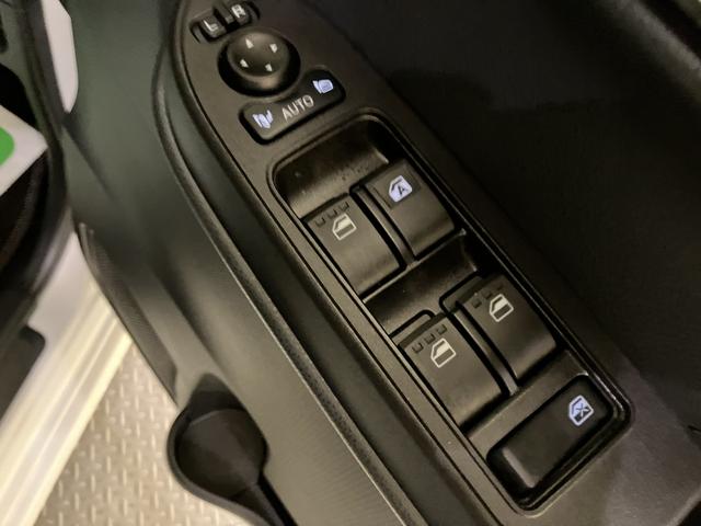 タントカスタムＸリミテッド両側自動ドア　衝突軽減システム　電動格納ミラー　オートＬＥＤ　オートクルーズコントロール　スマートキー　ＥＴＣ　ＬＥＤヘッドランプ　全周囲カメラ　アルミホイール　車線逸脱警報　キーフリーシステム（山口県）の中古車