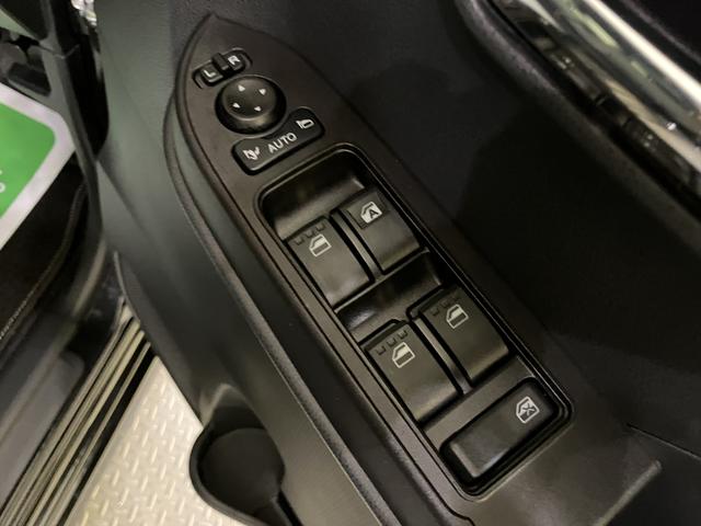 タントカスタムＲＳリミテッド誤発進抑制機能　車線逸脱警報　ターボエンジン　ＥＴＣ　両側パワースライドドア　スマートキー　シートヒーター　ＬＥＤ　ＡＢＳ　Ｉ−ＳＴＯＰ　アルミホイール　オートマチックハイビーム　オートライト（山口県）の中古車