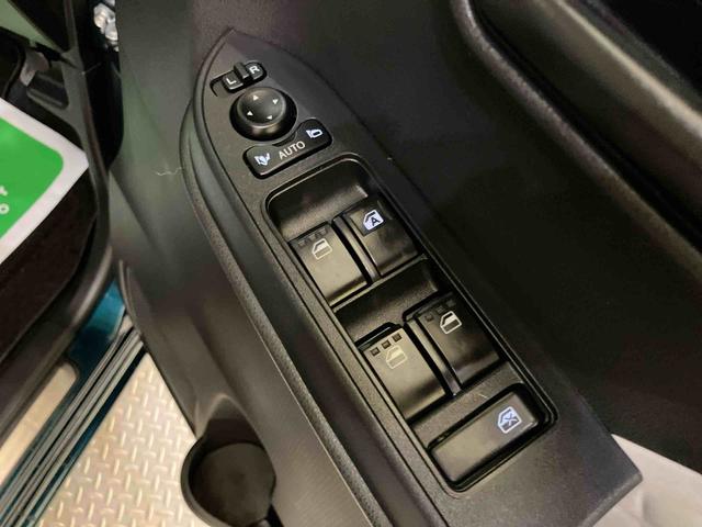 タントＸナビゲーション　バックモニター　ワンオーナ　禁煙　シートヒータ　オートミラー　両側スライド片側電動　レーンキープアシスト　ｉ−ｓｔｏｐ　エアＢ　ハイビームアシスト　ＬＥＤヘッドライト（山口県）の中古車