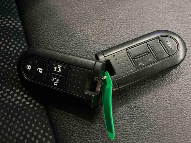 タントカスタムＲＳ　トップエディションＳＡIIオートミラー　ターボ車　車線逸脱警報装置　Ｓキー　ＡＢＳ　ナビ　キーフリーシステム　アルミホイール　エアバック　衝突被害軽減Ｂ（山口県）の中古車