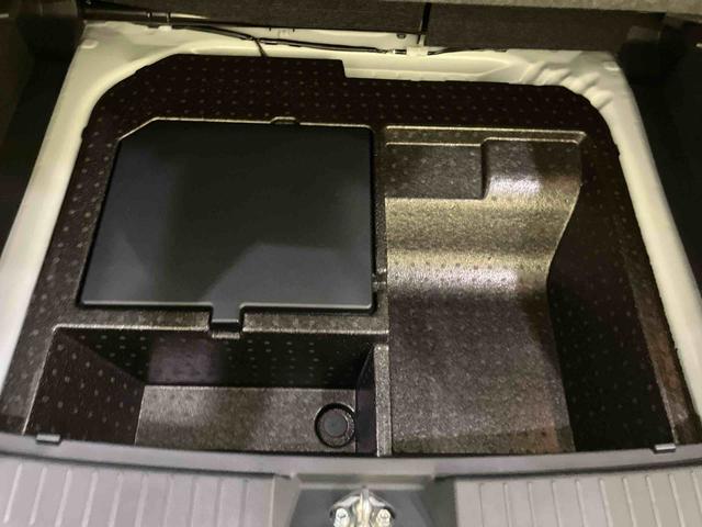 ロッキープレミアムG HEV電格ドアミラー 衝突被害軽減装置 アダクティブクルーズ スマートキー&プッシュスタート LEDヘッドランプ 前席シートヒーター キーフリー 車線逸脱防止 オートハイビーム アルミホイール ABS(山口県)の中古車