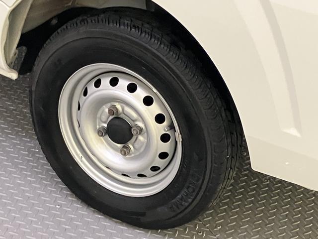 ハイゼットトラックスタンダードＳＡIIIｔラジオ　５ＭＴ　４ＷＤ　ＥＴＣ　エアコン　パワーステアリング　運転席エアバッグ　ＡＢＳ　衝突被害軽減システム　レーンアシスト（山口県）の中古車