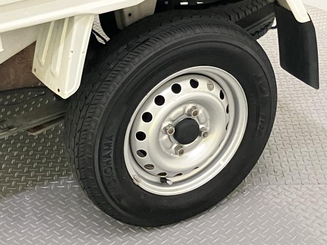 ハイゼットトラックスタンダードＳＡIIIｔラジオ　５ＭＴ　４ＷＤ　ＥＴＣ　エアコン　パワーステアリング　運転席エアバッグ　ＡＢＳ　衝突被害軽減システム　レーンアシスト（山口県）の中古車
