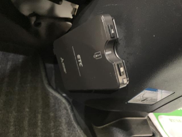 ハイゼットカーゴDXラジオ ETC パワーウィンドウ(前席) エアコン 禁煙 ABS アイドリングストップ車 運転席エアバッグ 衝突被害軽減システム オートハイビーム(山口県)の中古車