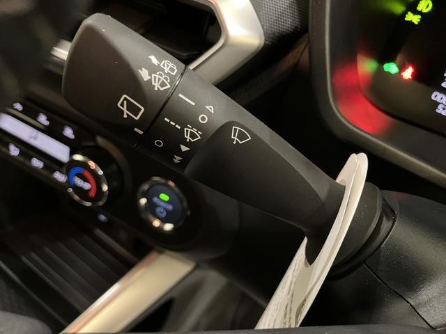 ロッキープレミアムG HEV電格ドアミラー 衝突被害軽減装置 アダクティブクルーズ スマートキー&プッシュスタート USB LEDヘッドランプ キーフリー アイドリングストップ 車線逸脱防止 オートハイビーム シートヒーター(山口県)の中古車