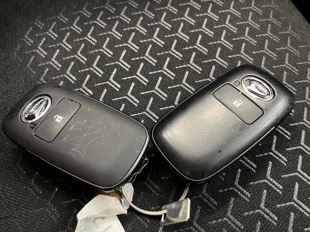 ロッキープレミアムG HEV電格ドアミラー 衝突被害軽減装置 アダクティブクルーズ スマートキー&プッシュスタート USB LEDヘッドランプ キーフリー アイドリングストップ 車線逸脱防止 オートハイビーム シートヒーター(山口県)の中古車