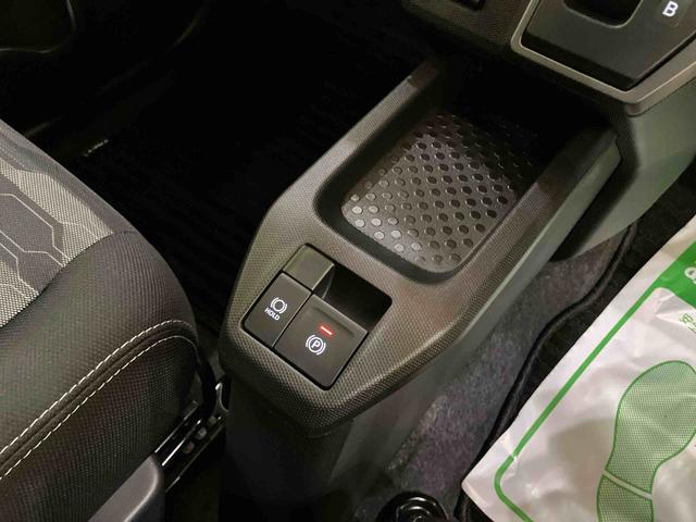 タフトG クロムベンチャー衝突被害軽減ブレ−キ シートヒータ レーンキープ 電動格納ドアミラー Bカメラ付 パノラマルーフ オートハイビーム LEDヘッドライト アダプティブクルーズコントロール キーレスエントリー エアバック(山口県)の中古車