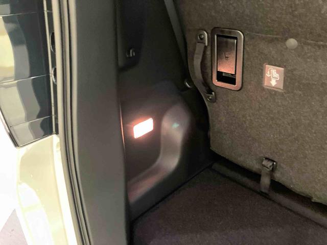 トールカスタムG ターボディスプレイオーディ アダプティブクルコン 誤発進抑制 両側オートスライドドア LEDヘッドランプ 電動格納ドアミラー ターボ アルミ TV キーフリー スマートキー LKA オートハイビーム(山口県)の中古車
