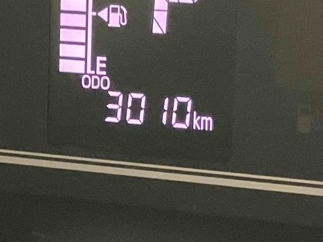 タントカスタムＲＳディスプレイオーディ　車線逸脱防止　運転席エアバッグ　電動格納ミラー　ＬＥＤヘットライト　ターボ　スマートキ−　キーフリーキー　オートハイビーム　アルミホイール　全周カメラ　左右オートスライドドア（山口県）の中古車
