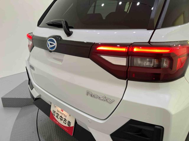 ロッキーX HEVワンオーナー スマキー LEDヘッドランプ キーレス ABS アルミホイール エアバッグ アラウンドビュー 電格ミラー クル−ズコントロ−ル(山口県)の中古車
