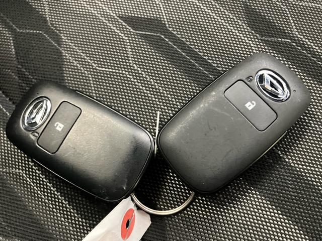 タフトＧターボ　ダーククロムベンチャー運転席エアバッグ　電動格納式ドアミラー　レーンキープ　オートマチックハイビーム　シートヒータ　キーフリーシステム　ＡＢＳ　ムーンルーフ　アルミホイール　ターボ　スマートキー　アイドリングストップ付き（山口県）の中古車