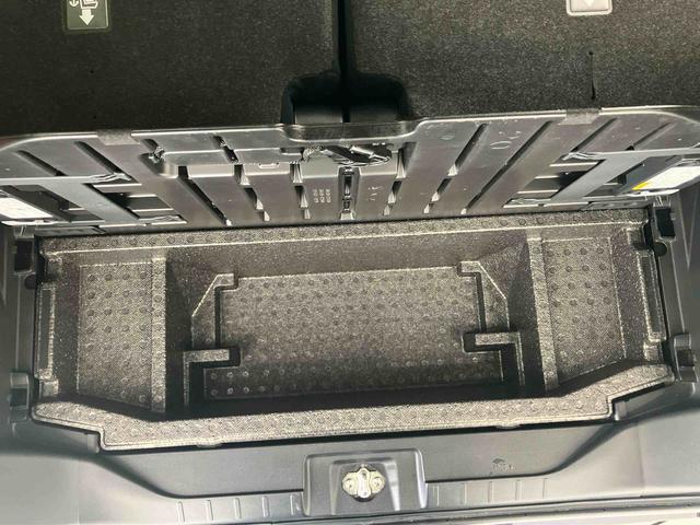 タントカスタムＸディスプレイオーディ　両側パワースライドドアー　衝突回避支援ブレーキ機能　ＵＳＢ　電動格納式ミラー　シートヒーター　ＬＥＤヘッドライト　バックカメラ　Ａストップ　スマートキー　オートＬＥＤ　キーフリー（山口県）の中古車