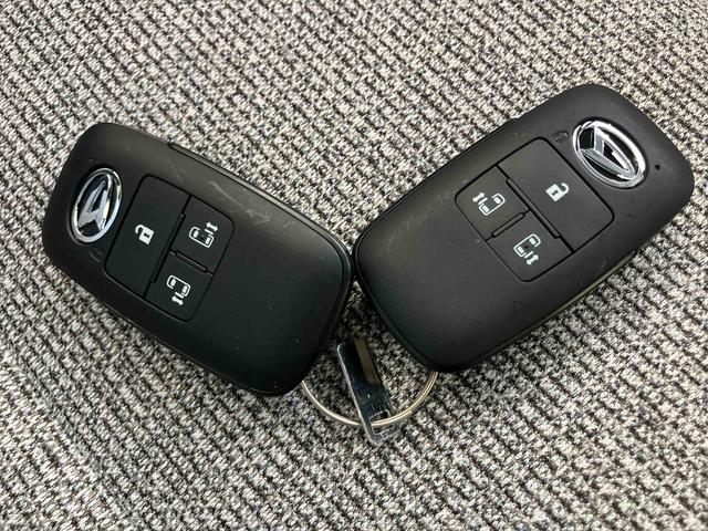 ムーヴキャンバスストライプスＧパノラマモニター　電動格納ドアミラー　電動パーキングブレーキ　シートヒーター　ＬＥＤランプ　キー不利＾　両側パワースライドドア（山口県）の中古車