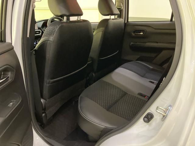 ロッキープレミアムG HEV衝突軽減B 車線逸脱警報システム 電動格納ドアミラー レーダークルコン Aストップ LEDヘッドライト キーフリーシステム スマートキー アルミホイール シートヒーター オートLED エアバッグ(山口県)の中古車