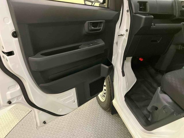 ハイゼットカーゴＤＸブレーキサポート　レーンアシスト　エコアイドル　切替式４ＷＤ　エアバッグ　ＡＢＳ　ラジオ　エアコン　パワーステアリング　スライドドア　ラジオ（山口県）の中古車